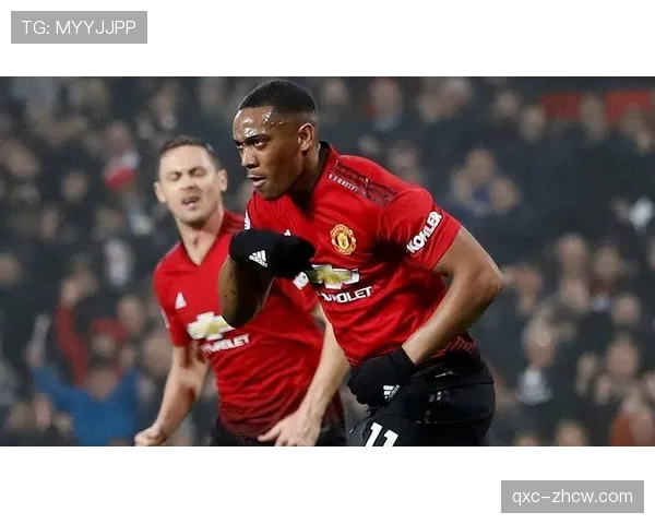 曼联弃将成香饽饽 多家豪门竞相追逐引爆转会市场 曼联弃将成香饽饽 多家豪门竞相追逐引爆转会市场